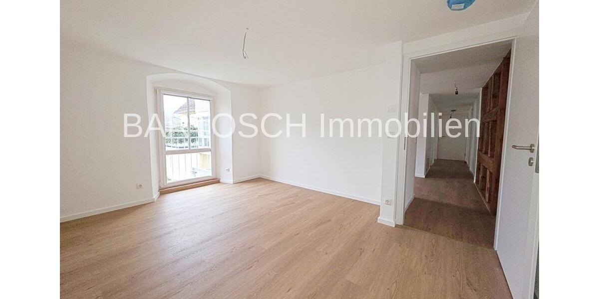 Etagenwohnung Pretzfeld - 3.5 Zimmer, 101 m&sup2;, 850&euro; | Angebot:24978063