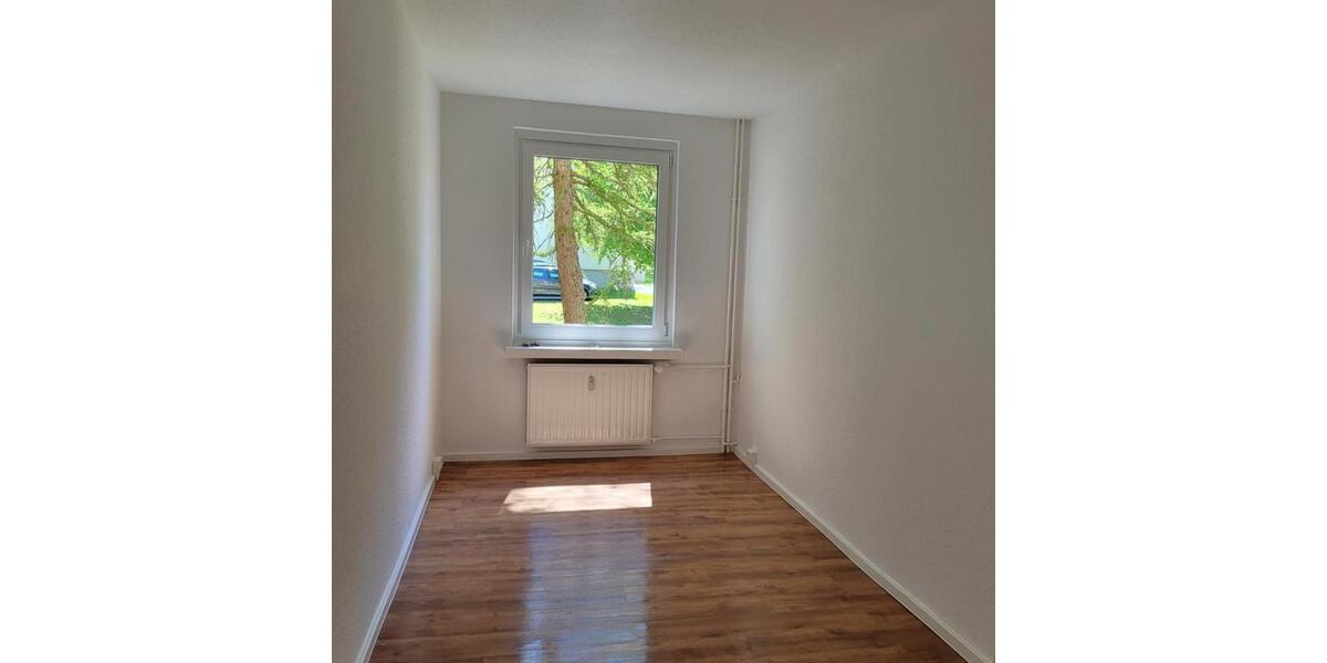 Erdgeschoßwohnung Querfurt - 3 Zimmer, 59 m&sup2;, 323&euro; | Angebot:26665206