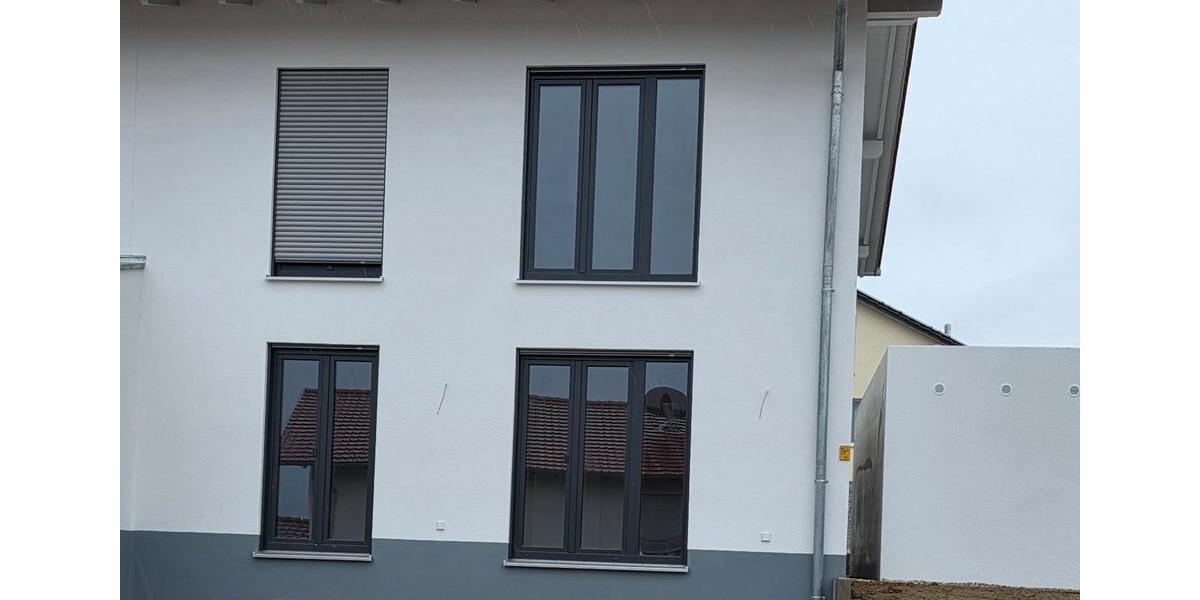 Doppelhaushälfte Simbach - 5 Zimmer, 157 m&sup2;, 1.350&euro; | Angebot:26634668