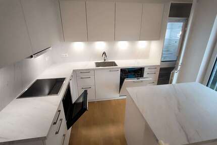 Wohnung Hamburg Altona - 4 Zimmer, 121 m&sup2;, 2.360&euro; | Angebot:27672395