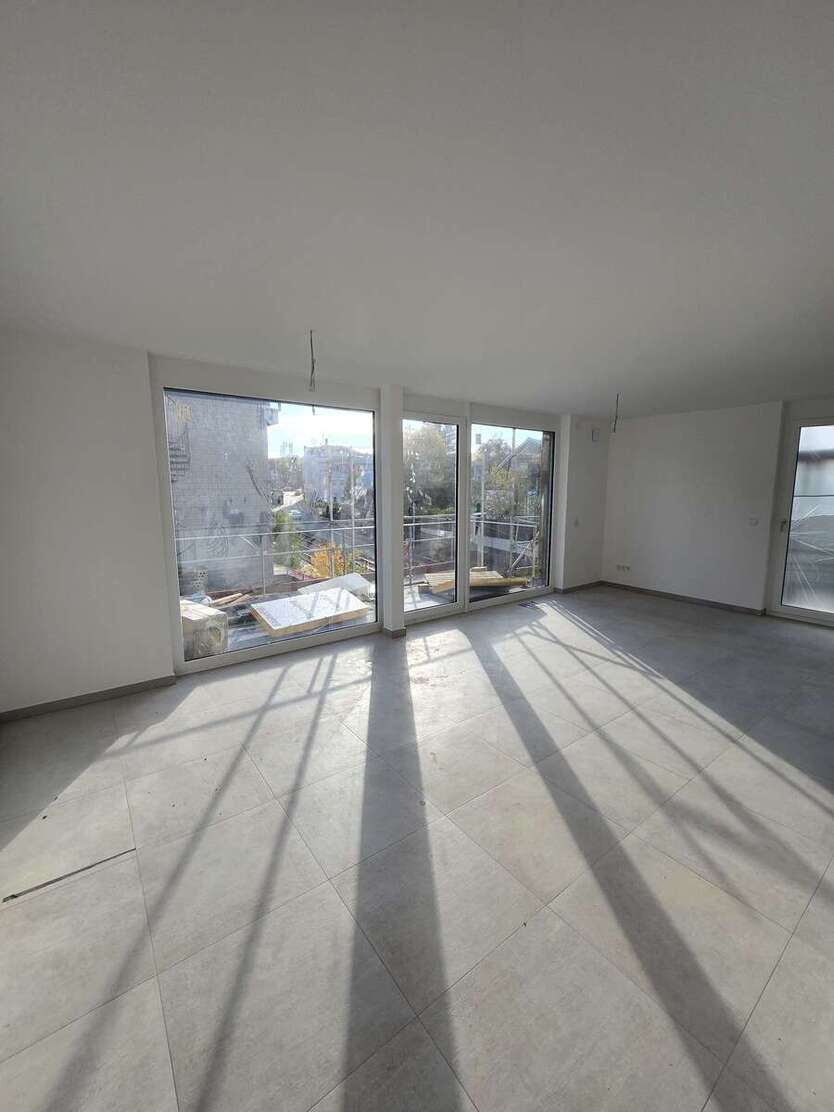 Wohnung zum Mieten in Stuttgart 1.780 € 96.42 m² 4 zimmer