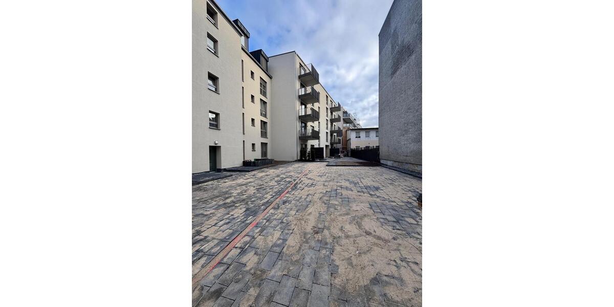 Etagenwohnung Hannover - 2 Zimmer, 71 m&sup2;, 1.413&euro; | Angebot:26455283