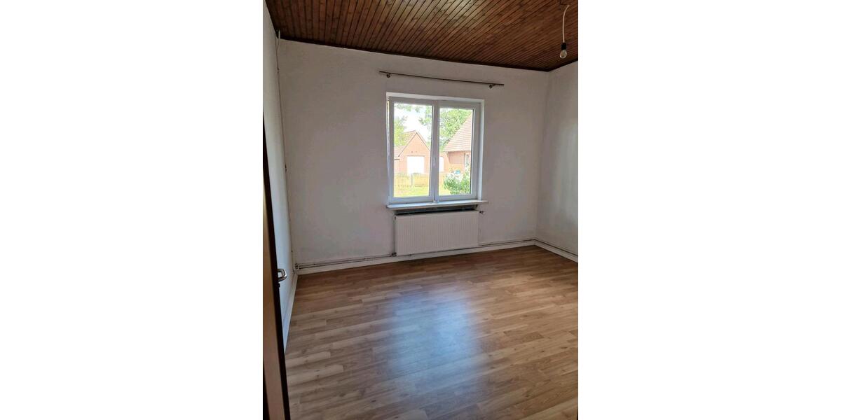 Erdgeschoßwohnung Friedeburg - 2 Zimmer, 50 m&sup2;, 650&euro; | Angebot:25946914