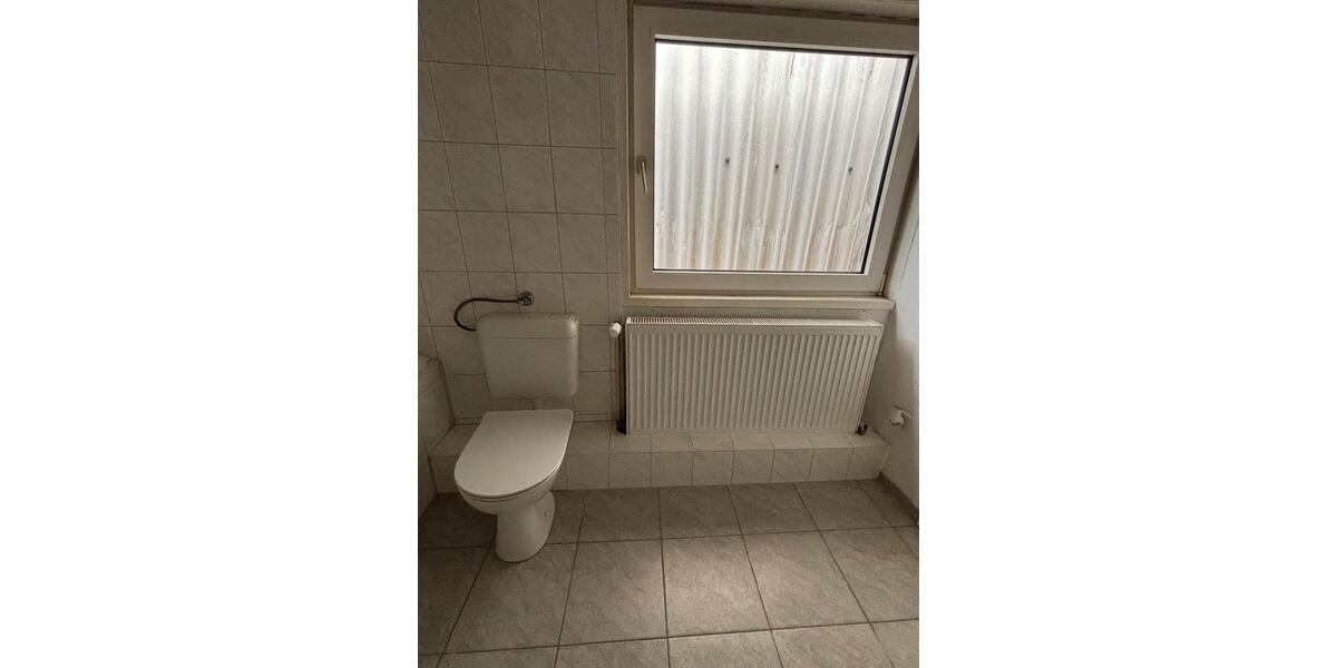 Etagenwohnung Schöningen - 2 Zimmer, 72 m&sup2;, 390&euro; | Angebot:24829265