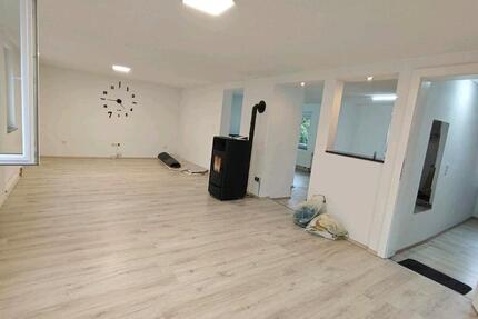 Haus Albstadt Gemarkung Onstmettingen - 2 Zimmer, 130 m&sup2;, 1.100&euro; | Angebot:26592163
