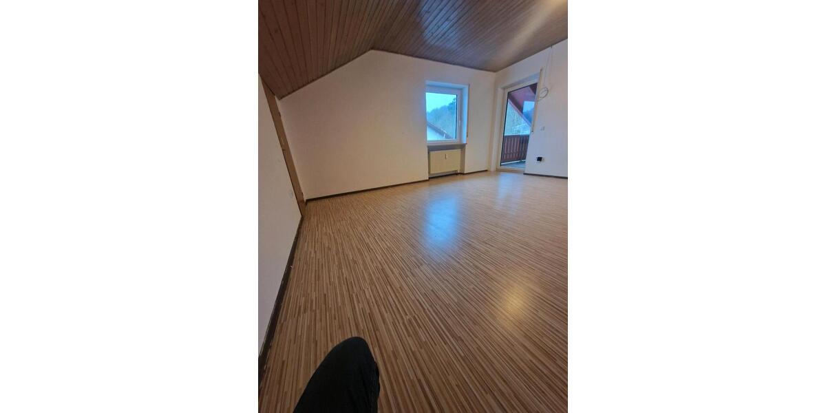 Dachgeschoßwohnung Dollnstein - 4.5 Zimmer, 125 m&sup2;, 1.350&euro; | Angebot:24715059