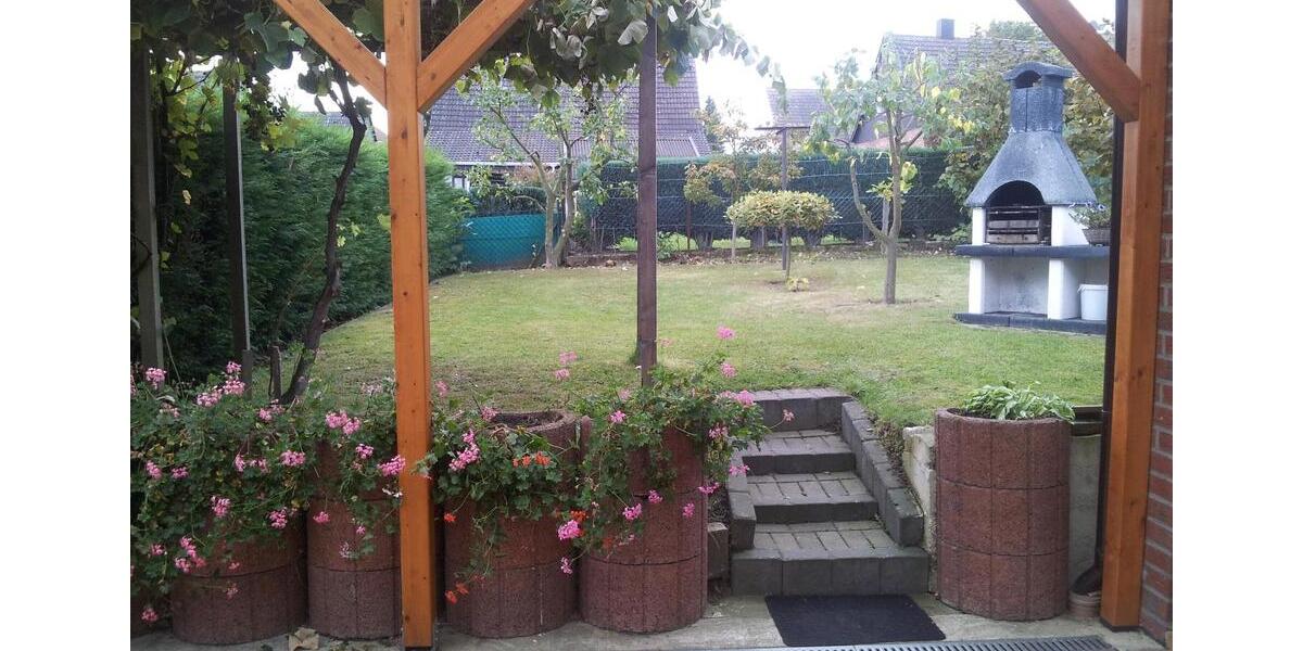 Doppelhaushälfte Hückelhoven - 4 Zimmer, 110 m&sup2;, 1.150&euro; | Angebot:24537381