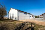 *Neuwertige Lagerhalle zwischen Straubing und Plattling*