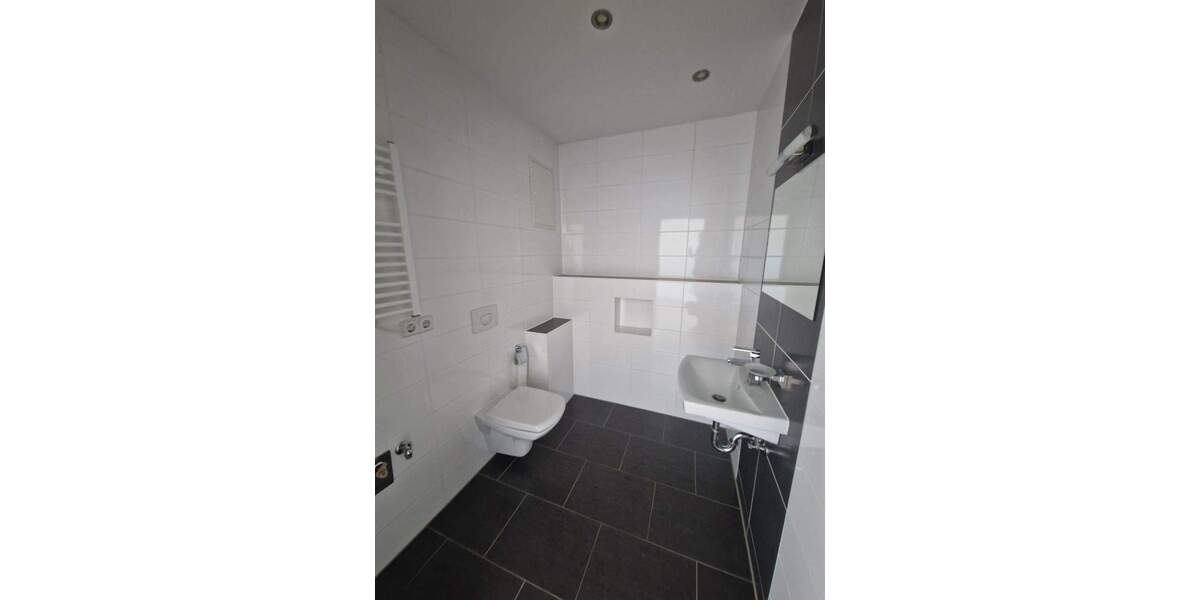 Wohnen wo was los ist - mitten im Domviertel - ab Februar 2026 mit neuer Einbauküche! 3 zimmer