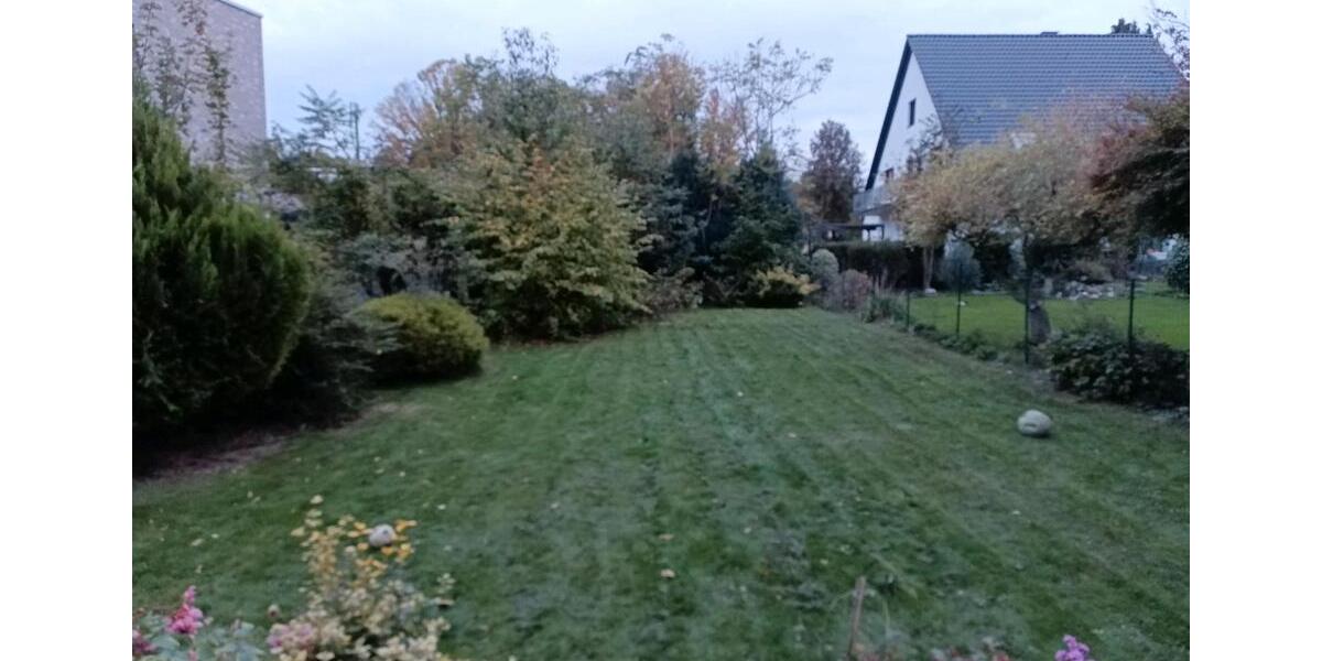 Wohnen auf Zeit Bedburg - 5 Zimmer, 15 m&sup2;, 400&euro; | Angebot:24520275