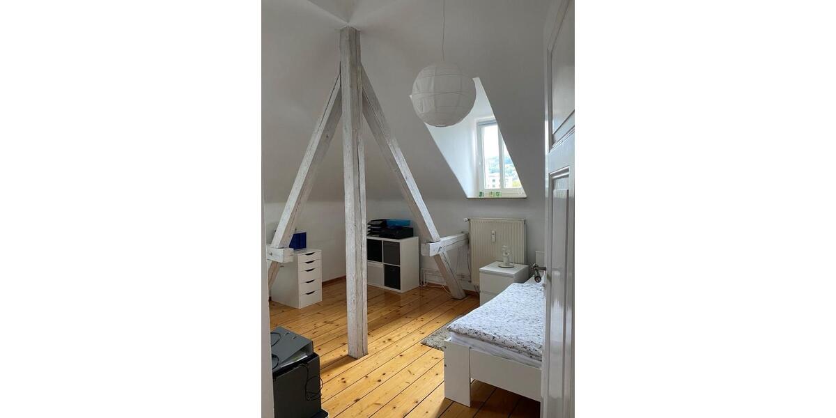 Dachgeschoßwohnung Bad Kissingen - 3 Zimmer, 95 m&sup2;, 1.100&euro; | Angebot:26422225
