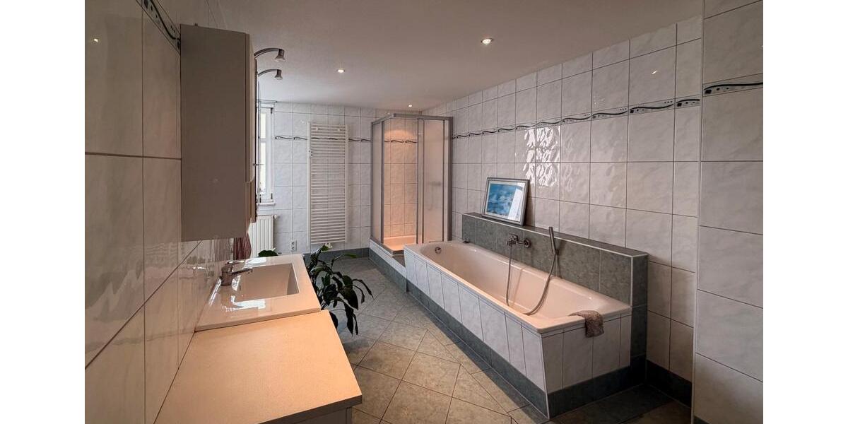 Etagenwohnung Pritzwalk - 2 Zimmer, 82 m&sup2;, 676&euro; | Angebot:26251007