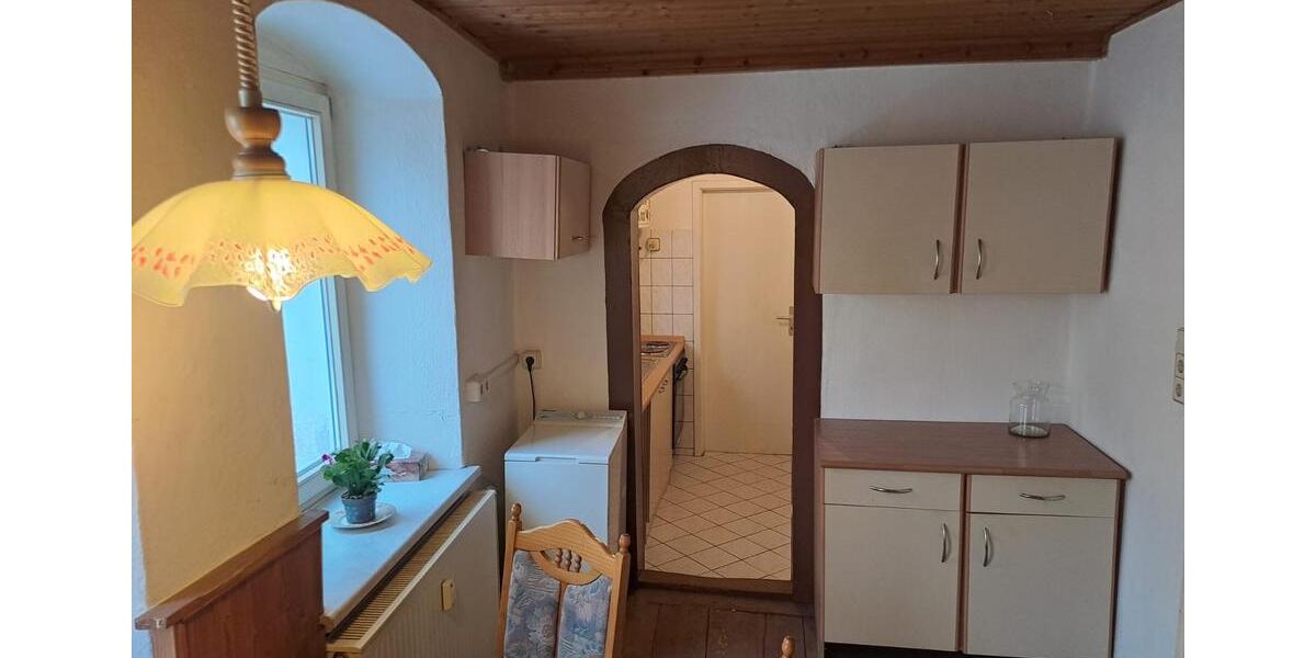 Etagenwohnung Roßwein - 2 Zimmer, 63 m&sup2;, 285&euro; | Angebot:25902822