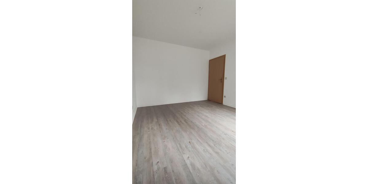 Etagenwohnung Rudolstadt - 3 Zimmer, 71 m&sup2;, 520&euro; | Angebot:23902944