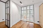 MÖBLIERTES STUDIO MIT BALKON