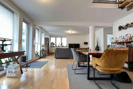 Wohnung Kaiserslautern Betzenberg - 4 Zimmer, 135 m&sup2;, 1.330&euro; | Angebot:25231249