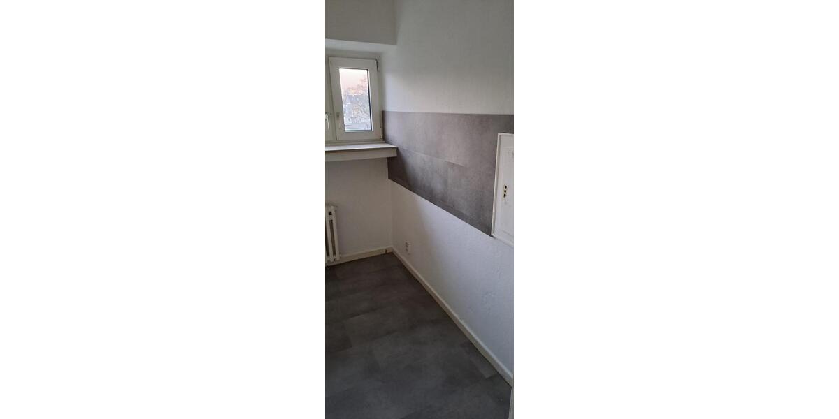 Etagenwohnung Wesel - 4 Zimmer, 94 m&sup2;, 940&euro; | Angebot:25960298