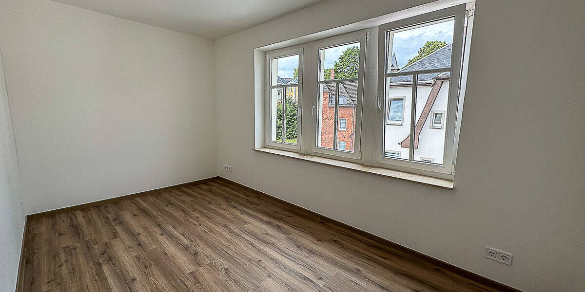 Etagenwohnung Schneeberg - 4 Zimmer, 132 m&sup2;, 950&euro; | Angebot:25688213