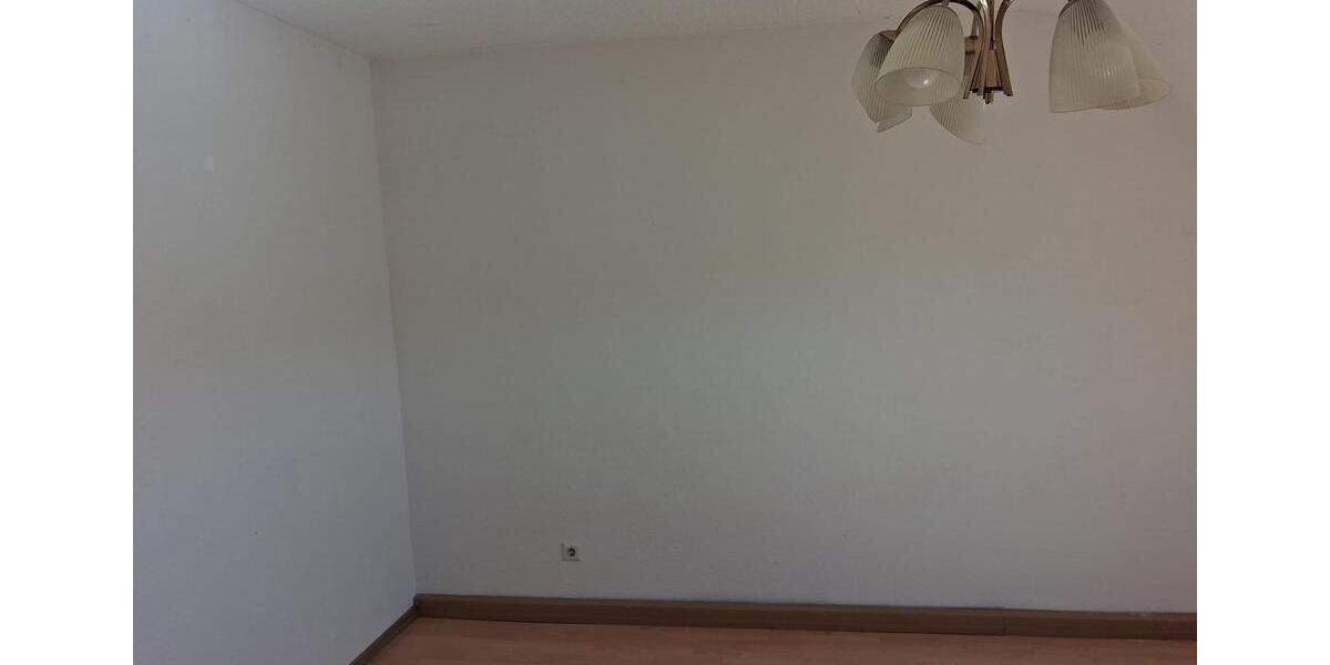 Dachgeschoßwohnung Neunkirchen - 4 Zimmer, 82 m&sup2;, 750&euro; | Angebot:26614999