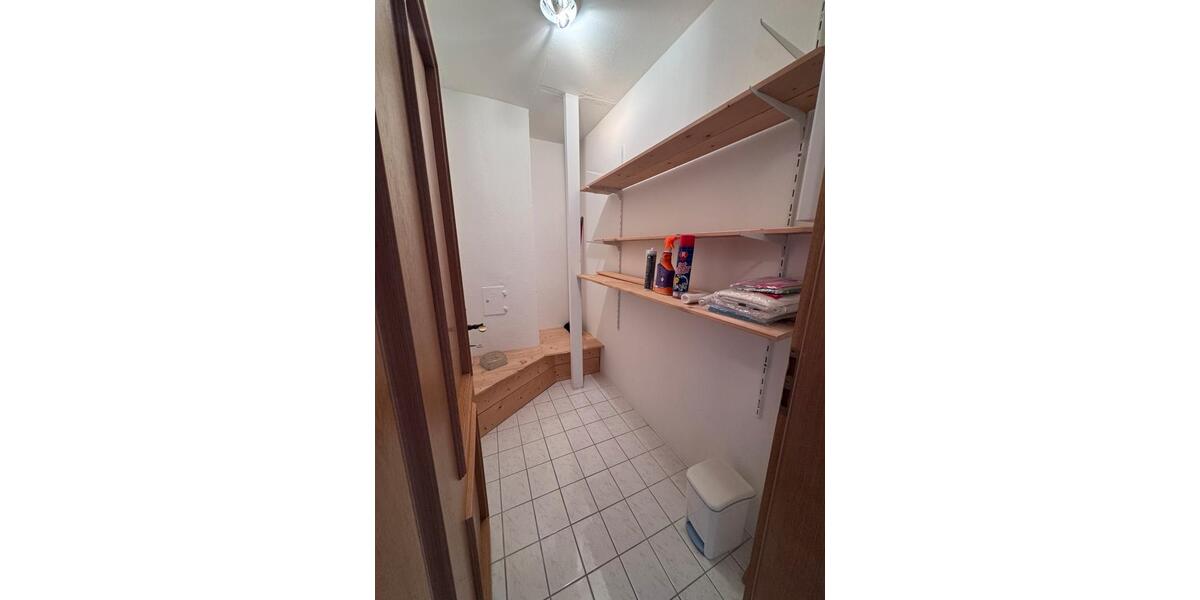 Dachgeschoßwohnung Sauerlach - 3 Zimmer, 80 m&sup2;, 1.550&euro; | Angebot:26494711