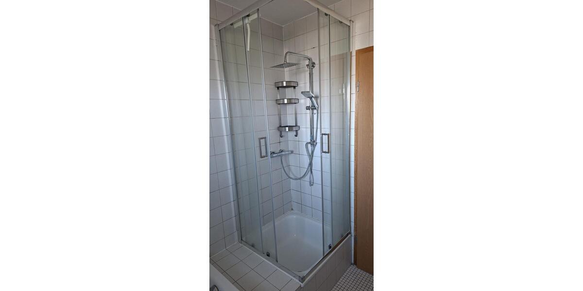 Dachgeschoßwohnung Hechingen - 3 Zimmer, 82 m&sup2;, 880&euro; | Angebot:24864796