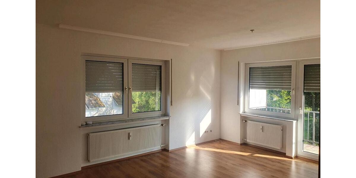 Etagenwohnung Bergneustadt - 3 Zimmer, 80 m&sup2;, 620&euro; | Angebot:26554313