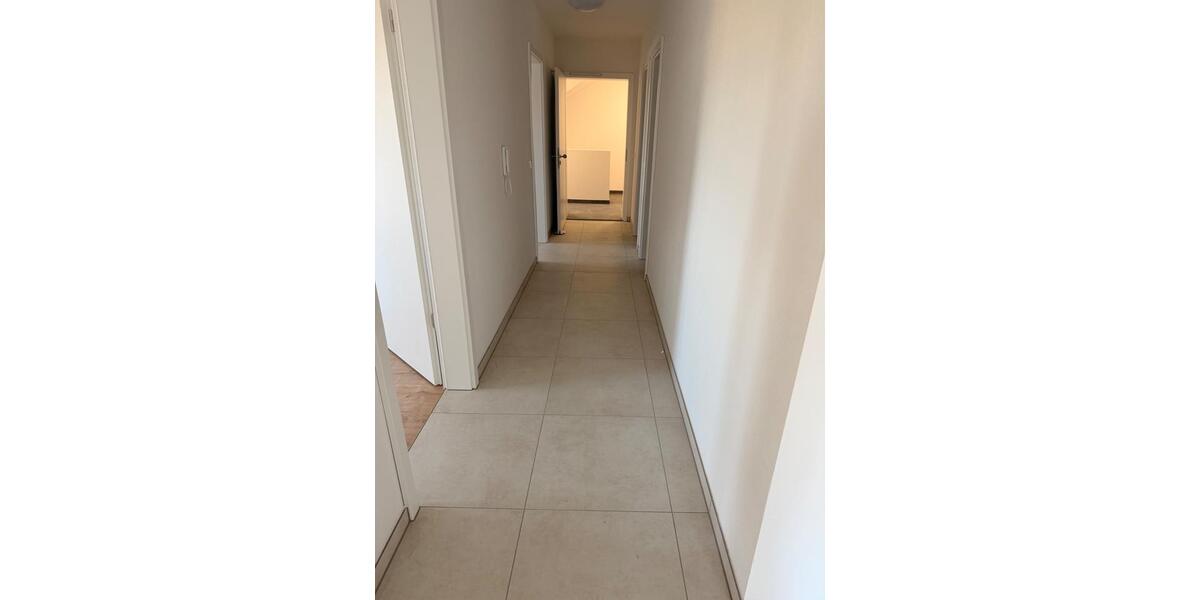 Etagenwohnung Simbach am Inn - 3 Zimmer, 104 m&sup2;, 730&euro; | Angebot:26091504