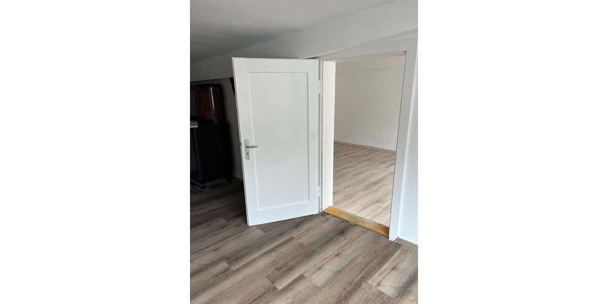 Etagenwohnung Schlitz - 3 Zimmer, 80 m&sup2;, 600&euro; | Angebot:26184478