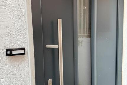 Wohnung Büdingen - 2 Zimmer, 93 m&sup2;, 900&euro; | Angebot:24746305