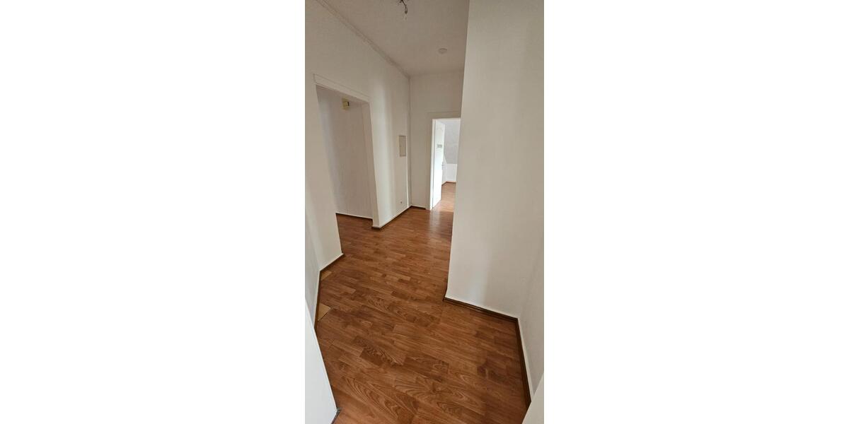 Etagenwohnung Lüdenscheid Brügge - 4 Zimmer, 90 m&sup2;, 850&euro; | Angebot:26699806