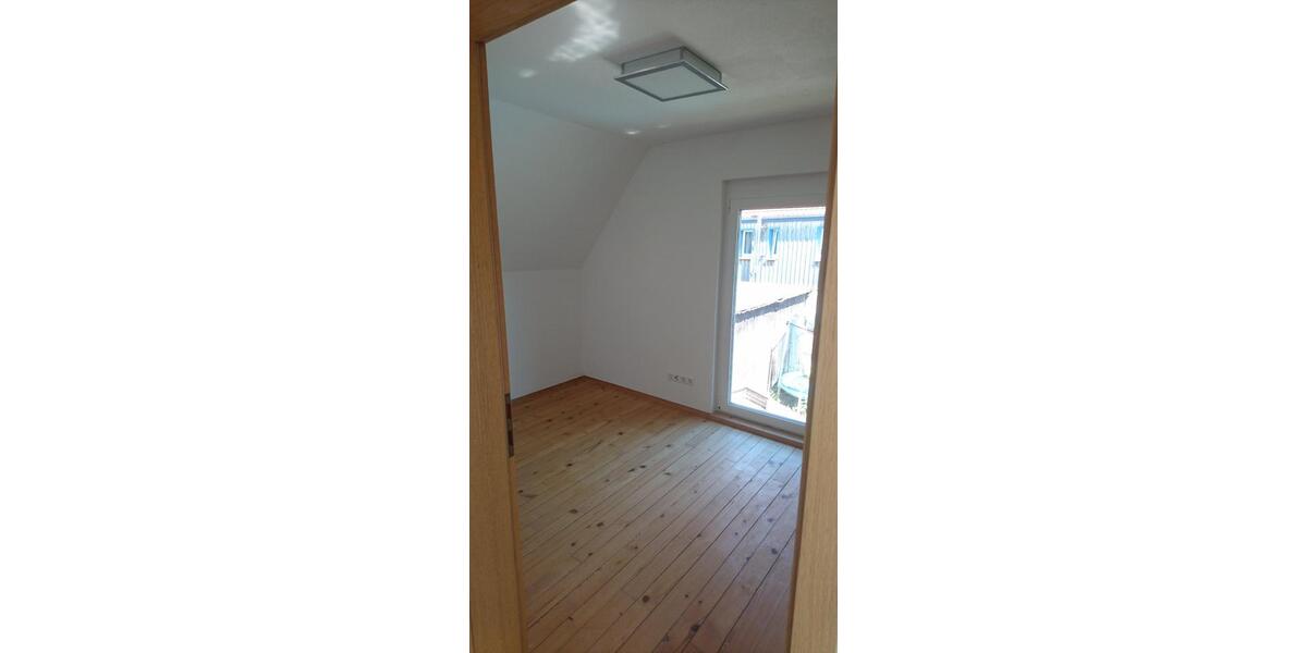 Einfamilienhaus Kreßberg - 3 Zimmer, 90 m&sup2;, 900&euro; | Angebot:26337525