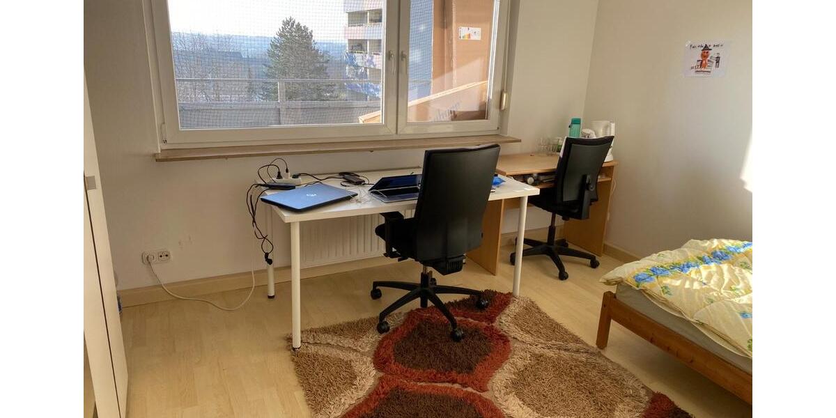 Möbliertes WG-Zimmer in 2er WG, gute Verkehrsanbindung 1 zimmer