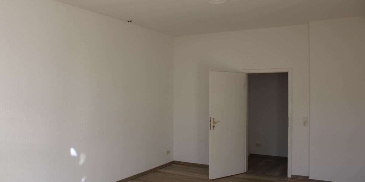 geräumige 3-Raum Wohnung mit Balkon & Badewanne * Einbauküche möglich - Appartement Magdeburg Stadtfeld Ost | Angebot:10094192