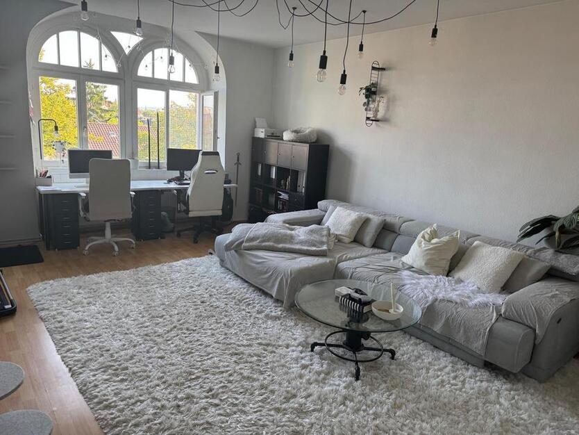 Exklusive Jugendstil 2-3 Zimmer-StadtWohnung in bester Lage mit Einbauküche