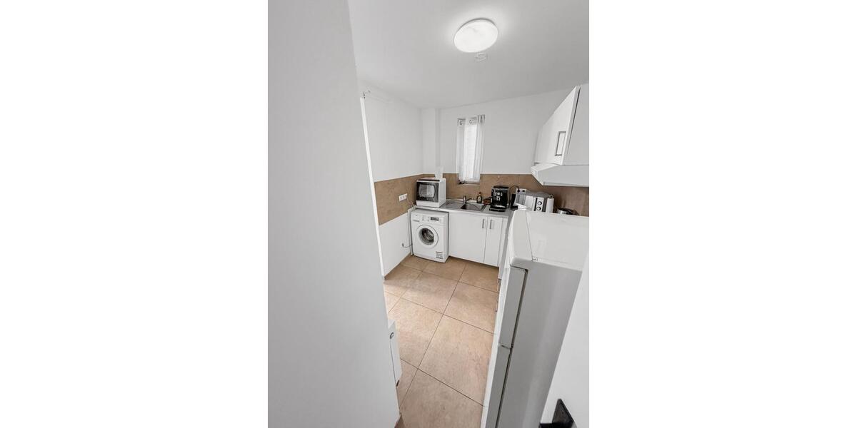 Wohnen auf Zeit Stuttgart Bad Cannstatt - 1 Zimmer, 16 m&sup2;, 700&euro; | Angebot:26696022
