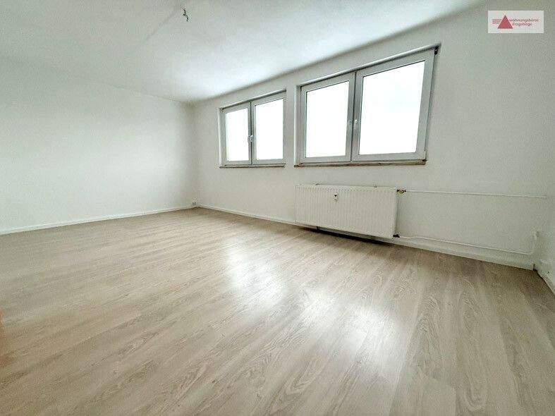 Etagenwohnung Geyer - 3 Zimmer, 75 m&sup2;, 370&euro; | Angebot:24486310