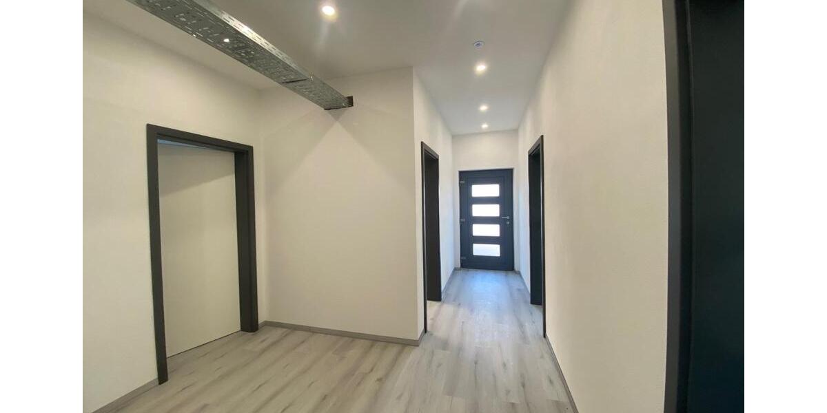 Gewerbeobjekt Hollfeld - 2.800&euro; | Angebot:24735349