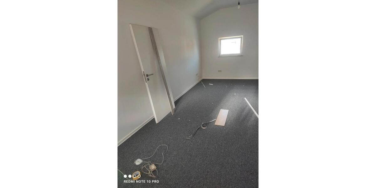 Dachgeschoßwohnung Lingenfeld - 2 Zimmer, 55 m&sup2;, 800&euro; | Angebot:26330072