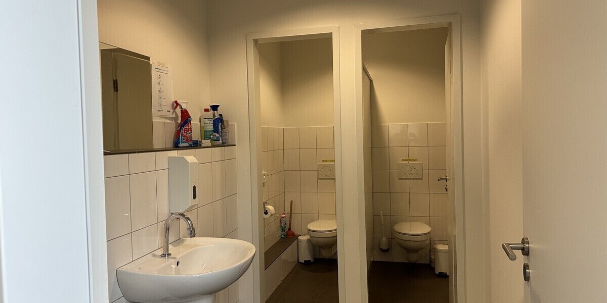Bezugsfreie Büro- oder Praxisfläche * 2. OG * Aufzug * klimatisiert * gefragte Lage! - Gewerbeobjekt Münster Münster-West | Angebot:24865807