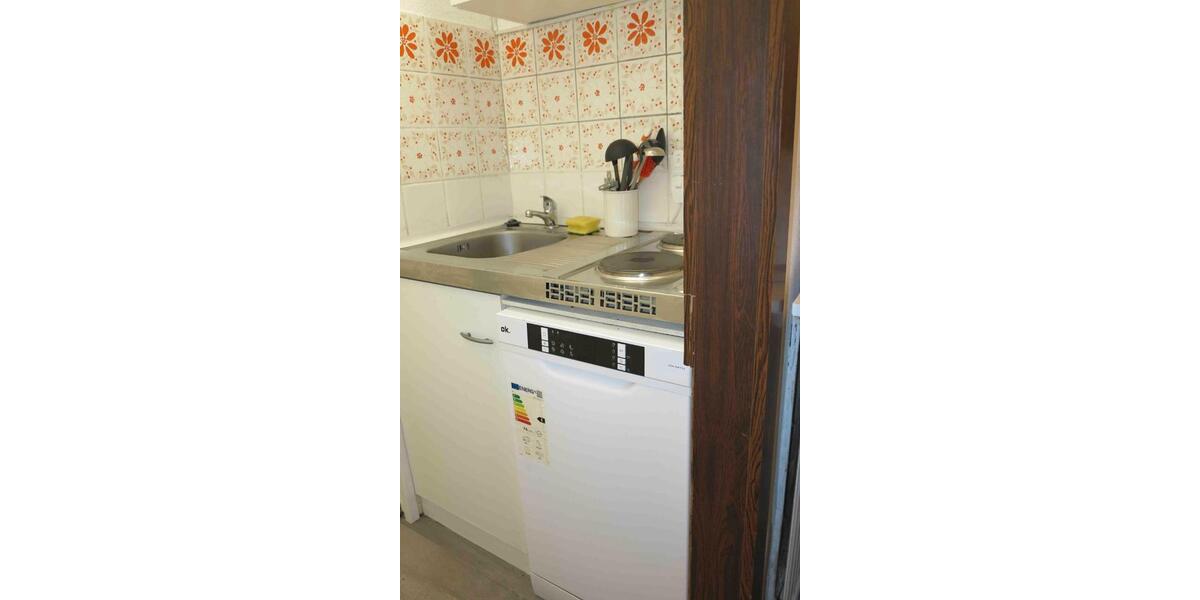 Etagenwohnung Saarbrücken St. Arnual - 1 Zimmer, 24 m&sup2;, 450&euro; | Angebot:26348048