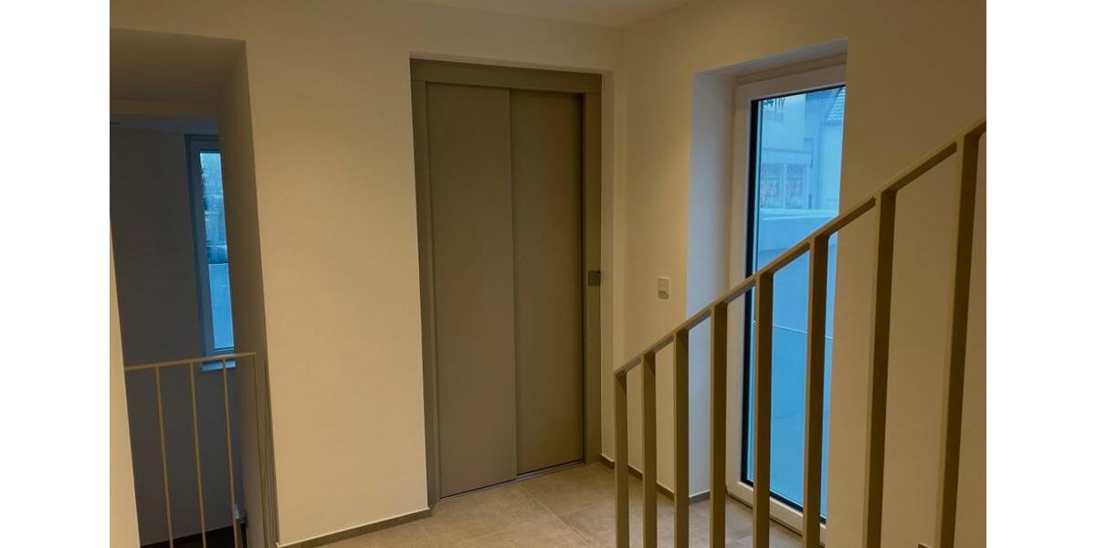 Etagenwohnung Prüm - 2 Zimmer, 60 m&sup2;, 750&euro; | Angebot:25993424