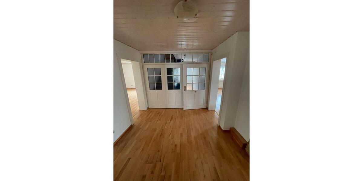 Dachgeschoßwohnung Sinn - 3 Zimmer, 90 m&sup2;, 936&euro; | Angebot:26367329