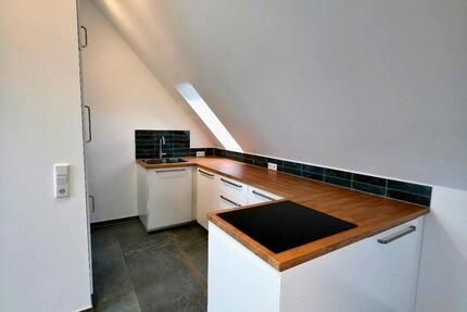 Hochwertige Dachgeschosswohnung in Kaarst Erstbezug 1 zimmer