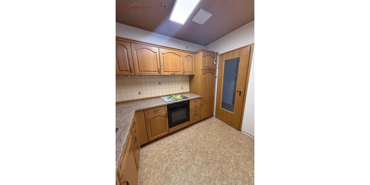 Dachgeschoßwohnung Glauchau - 2 Zimmer, 55 m&sup2;, 360&euro; | Angebot:24571768