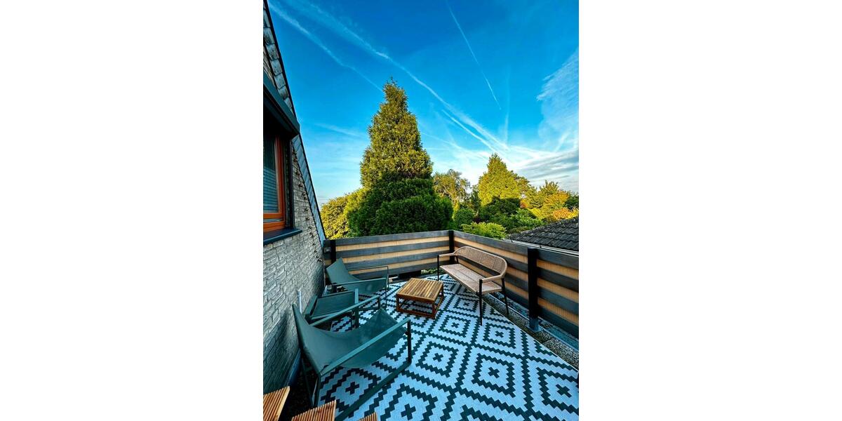 Etagenwohnung Grefrath - 3 Zimmer, 90 m&sup2;, 990&euro; | Angebot:26045482