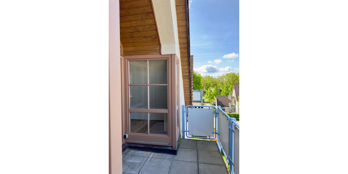 Dachgeschoßwohnung Leegebruch - 3 Zimmer, 94 m&sup2;, 1.100&euro; | Angebot:26647996