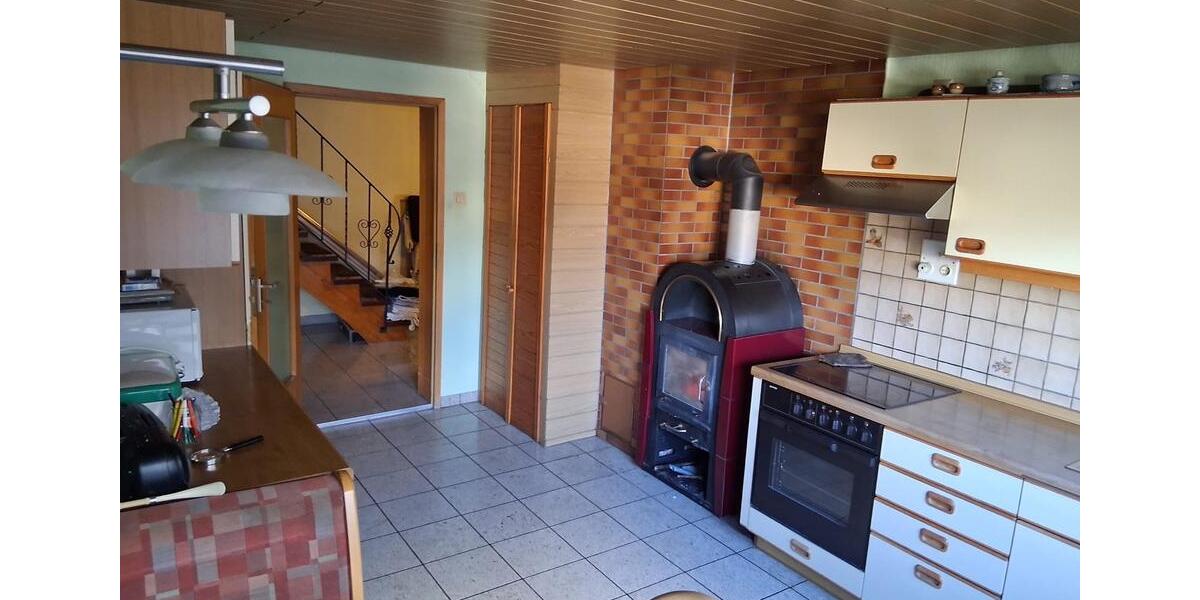 Etagenwohnung Scheer - 5 Zimmer, 161 m&sup2;, 1.299&euro; | Angebot:26023521