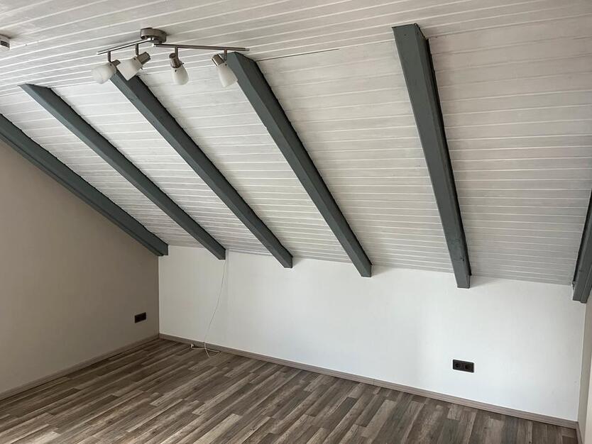3 Zi.-DG-Wohnung in Teningen