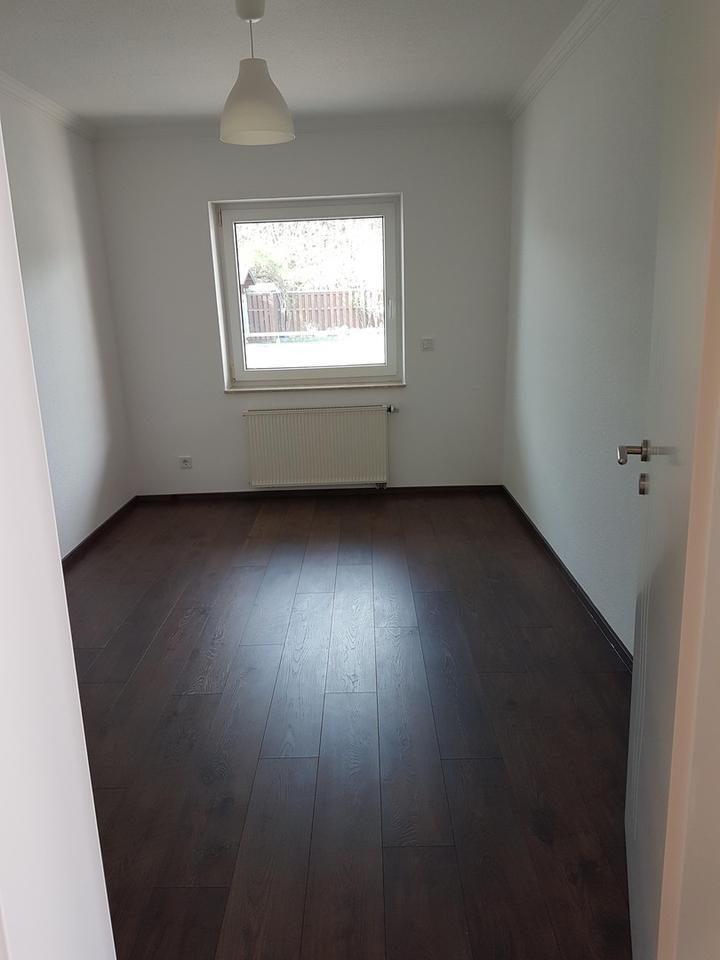 Wunderschöne Wohnung im Bungalow EG mit Klimaanlage zu vermieten zimmer