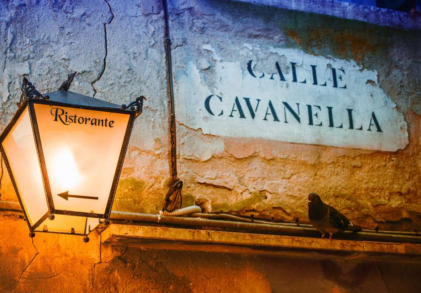 Gastronomie in Wiesbaden 4.000 € 303 m² zimmer